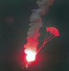 Картинка Парашютная ракета бедствия красного огня от магазина Адмирал моторс