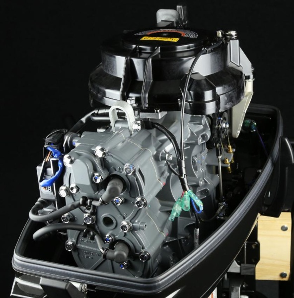 Картинка Лодочный мотор Suzuki DT40WL от магазина Адмирал моторс