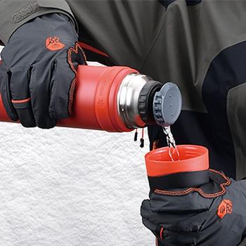 Картинка Термос из нержавеющей стали Thermos FFX-901 MTRD, 0,9 л, красный от магазина Главный Рыболовный