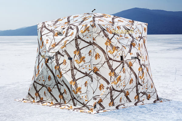 Картинка Палатка зимняя Higashi Winter Camo Pyramid, стеклокомпозитный каркас, зимний камуфляж от магазина Главный Рыболовный